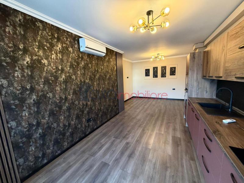 Apartment 3 rooms for sell in Floresti