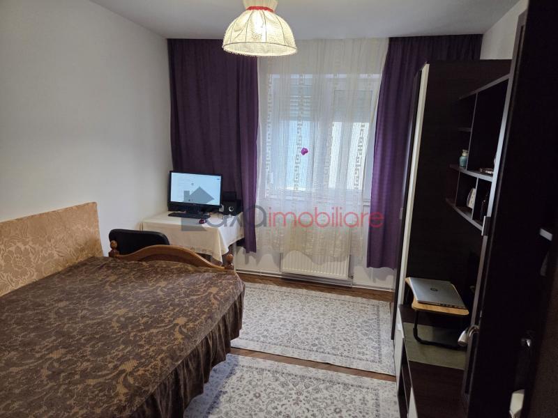 Apartment 4 rooms for sell in Cluj-napoca, ward Manastur